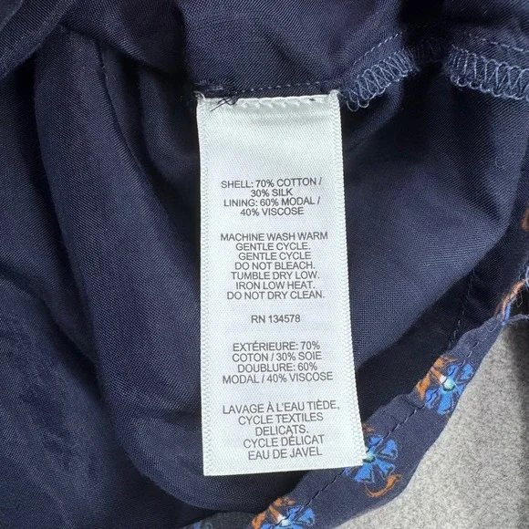 Vineyard Vines Fenwick Blue Smocked Square Neck Top Silk Blend Milkmaid M - Picture 4 of 9